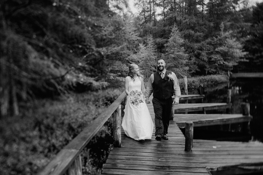 Adirondack Woodcraft Camp Wedding 14